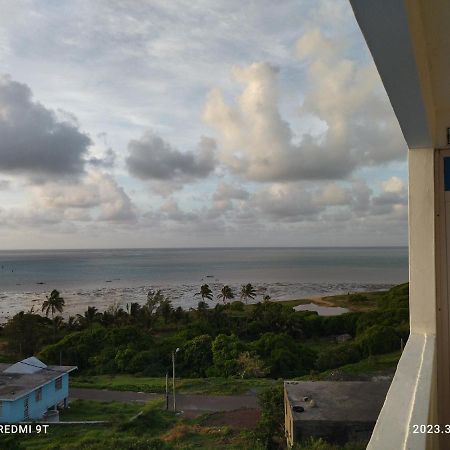 La Terrasse Hotel Port South East Luaran gambar