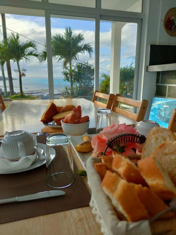 La Terrasse Hotel Port South East Luaran gambar